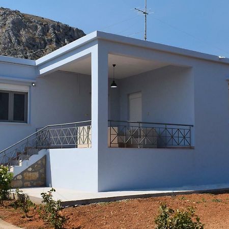 North Villa Corinth ภายนอก รูปภาพ