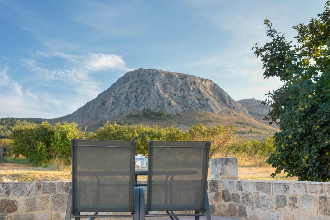 North Villa Corinth ภายนอก รูปภาพ